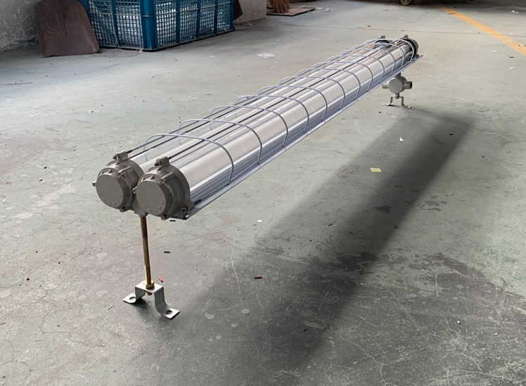 浙江新黎明環(huán)保有限公司防爆熒光燈的主要技術(shù)參數(shù)